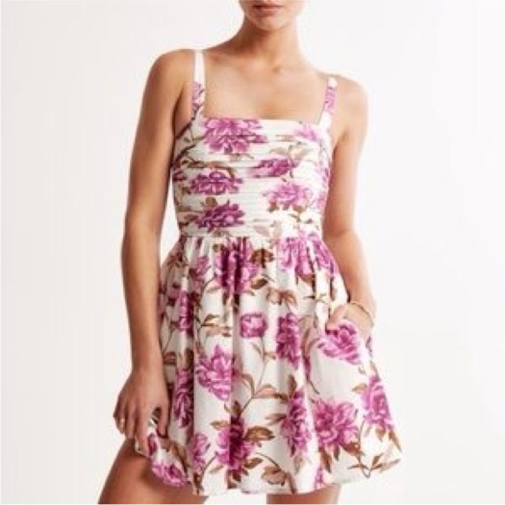 NWOT Abercrombie & Fitch floral mini Dress